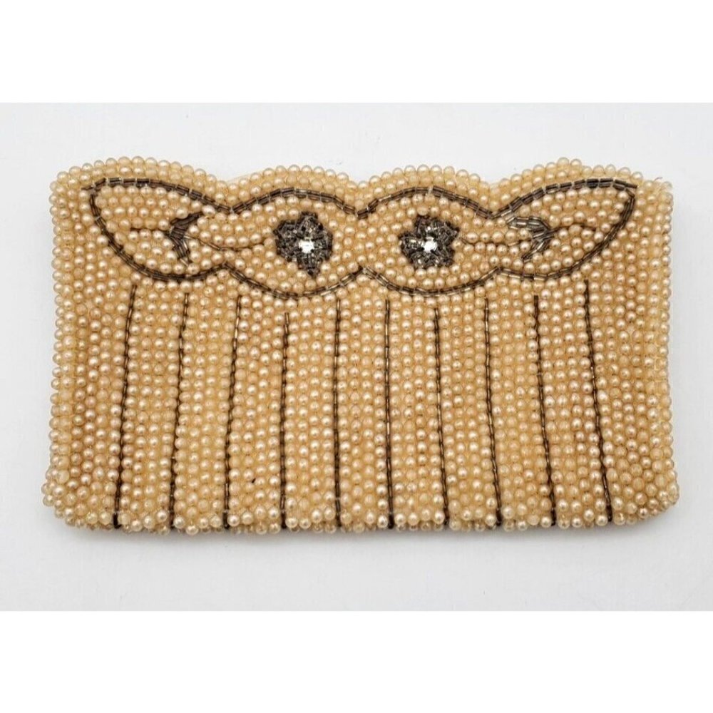 Sarne Of California. Vintage 1940s Beaded Clutch Antique Bag
